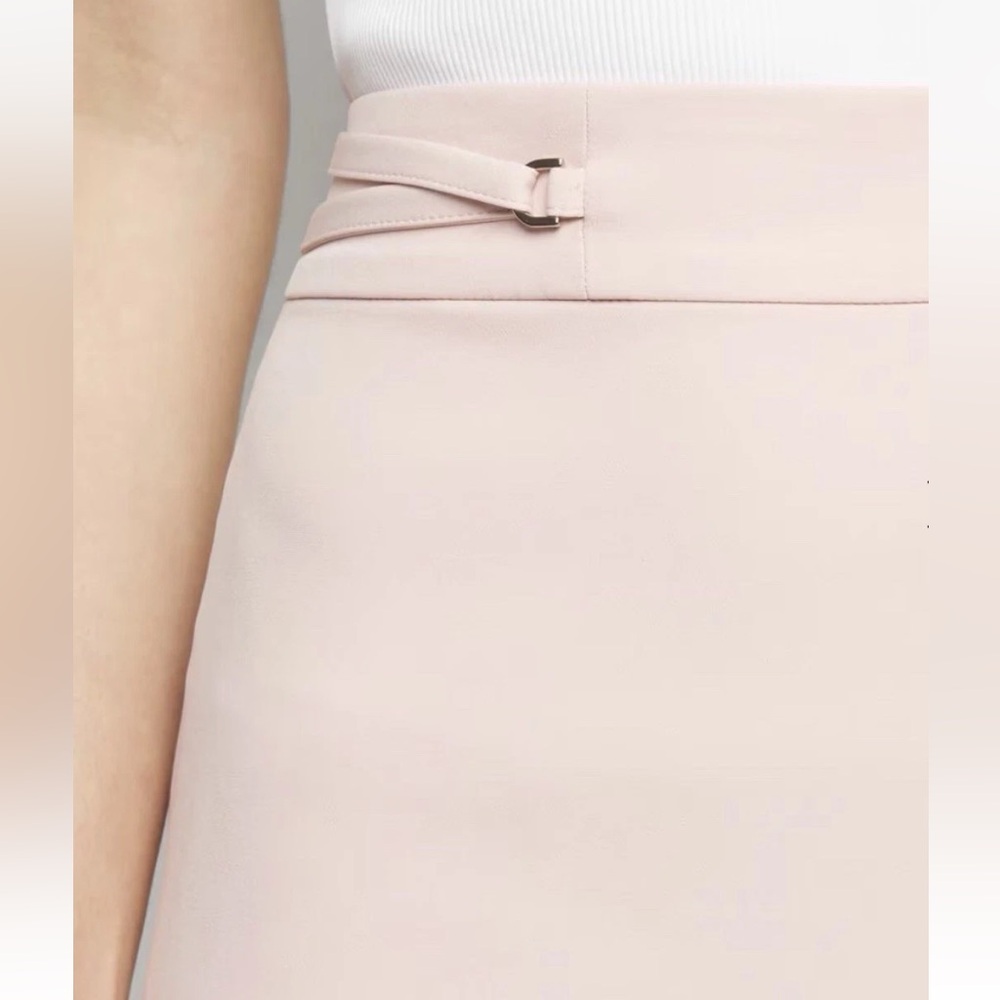White House Black Market Light Pink Fluid Pencil Skirt NWT Size 10 - Picture 8 of 10